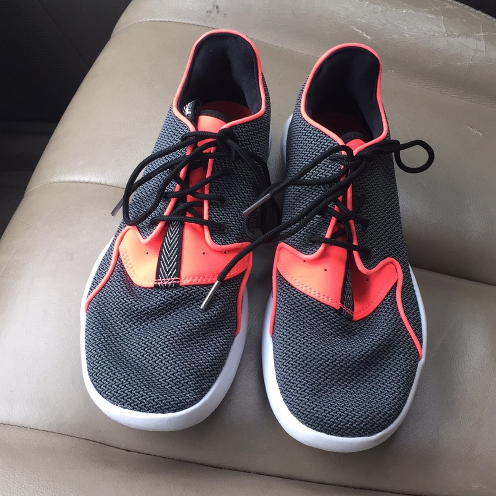 Jordan Eclipse